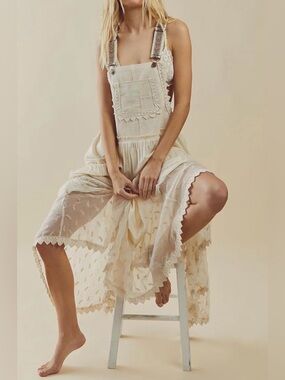 🆕NWT Cream Lace Tiered Overall Maxi Sundress with Embroidered Bib, S